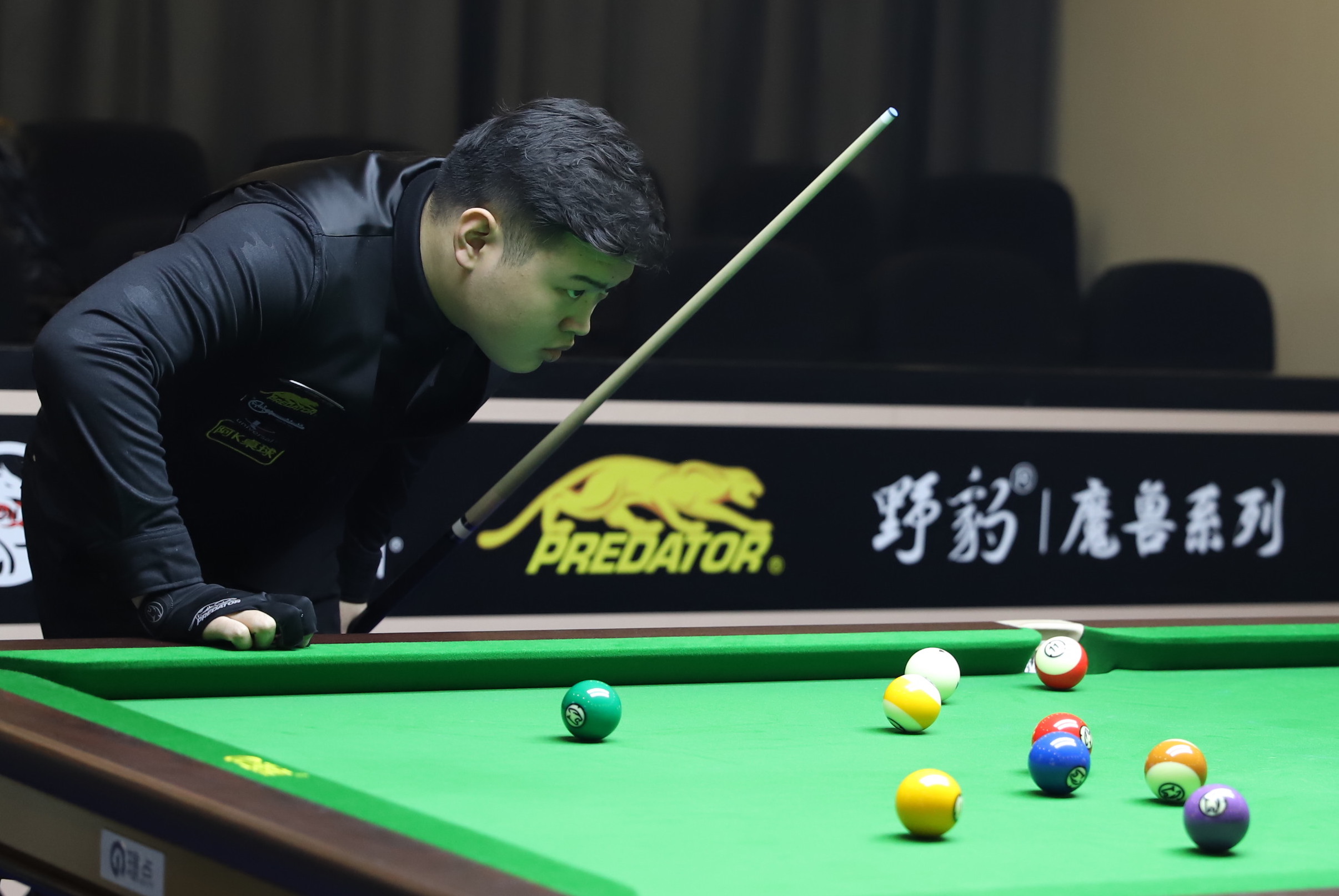 中的绝对统 中的绝对统