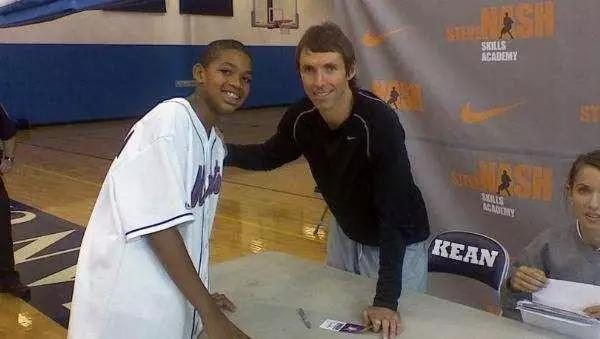 并探讨这场 并探讨这场