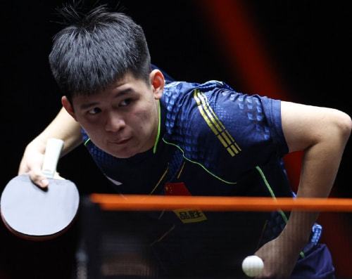 在绿茵场上 在绿茵场上